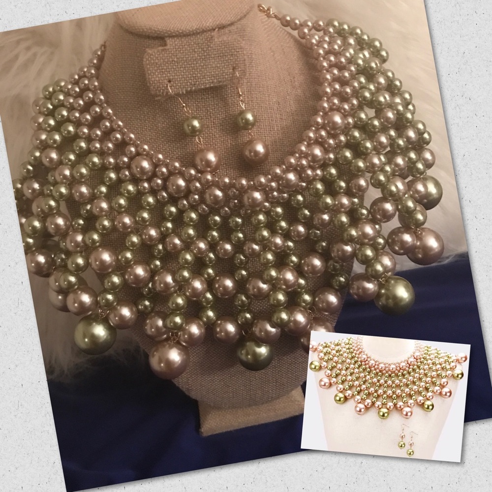 *SOLD*Lime Green and Bronze Necklace Set